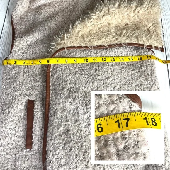 Love Tree Faux Fur Vest - Picture 8 of 13